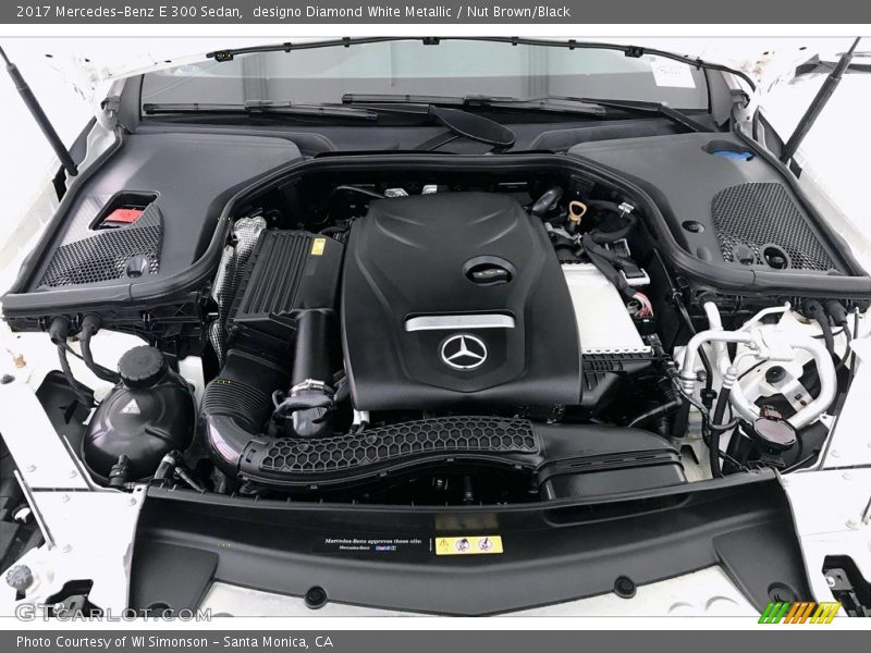 designo Diamond White Metallic / Nut Brown/Black 2017 Mercedes-Benz E 300 Sedan