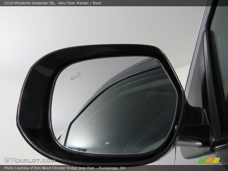 Alloy Silver Metallic / Black 2019 Mitsubishi Outlander SEL