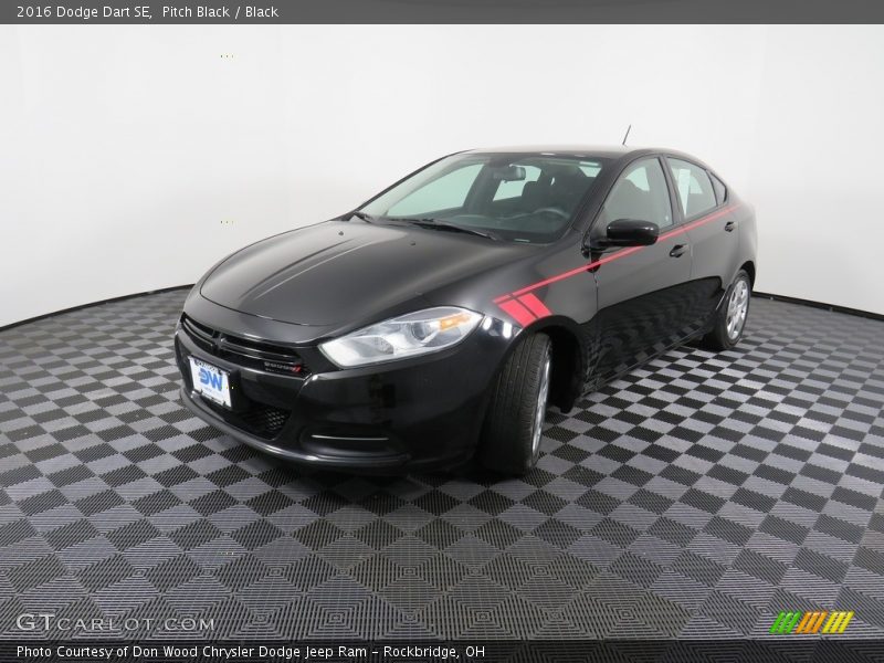 Pitch Black / Black 2016 Dodge Dart SE