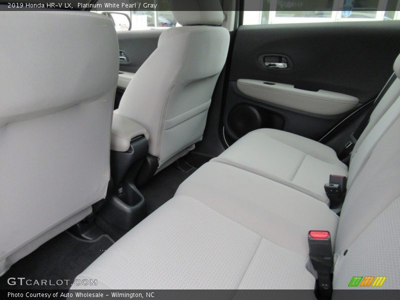 Platinum White Pearl / Gray 2019 Honda HR-V LX