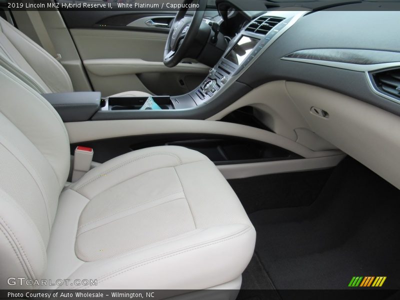 Front Seat of 2019 MKZ Hybrid Reserve II