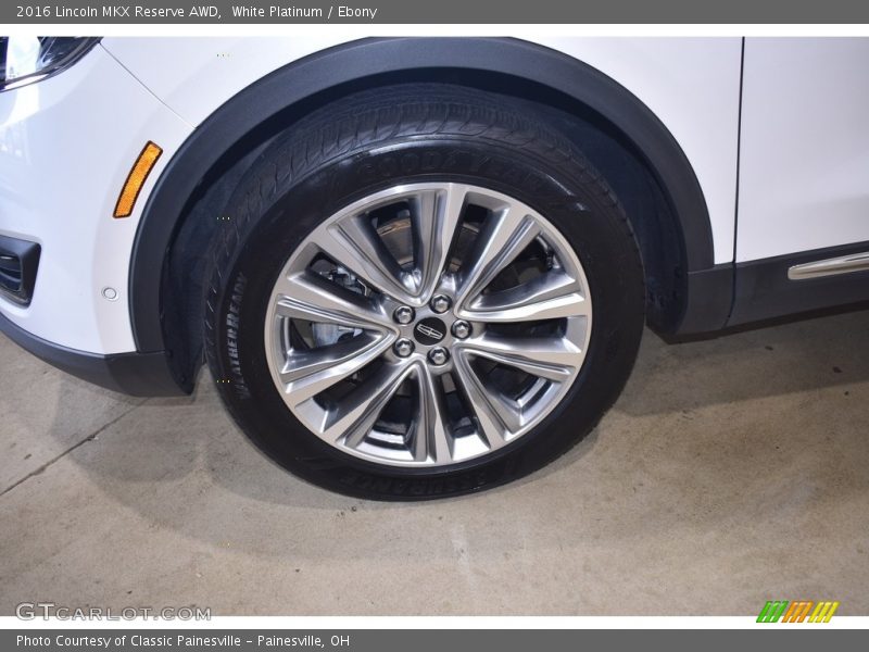  2016 MKX Reserve AWD Wheel