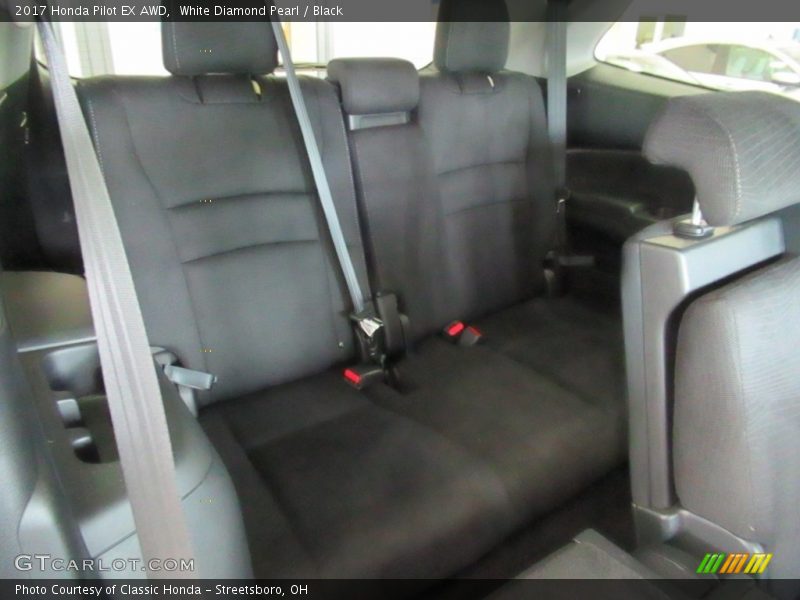 White Diamond Pearl / Black 2017 Honda Pilot EX AWD