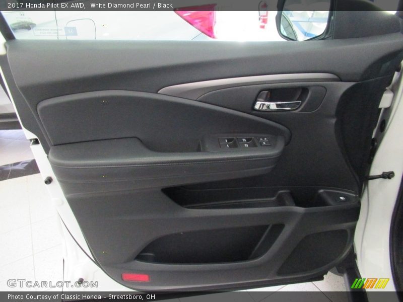 White Diamond Pearl / Black 2017 Honda Pilot EX AWD