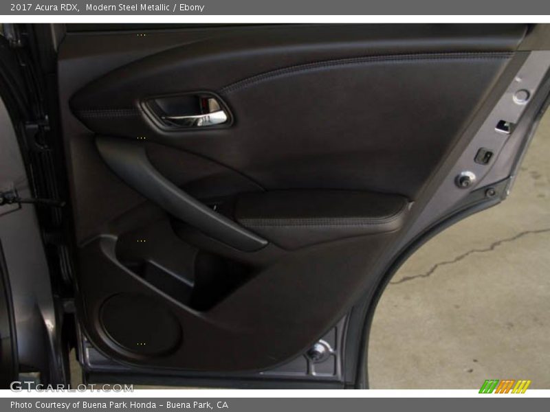 Modern Steel Metallic / Ebony 2017 Acura RDX