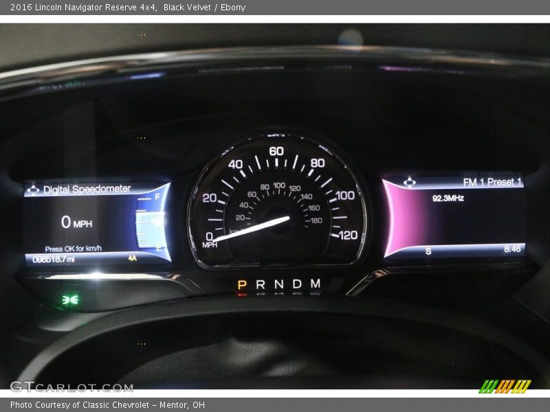  2016 Navigator Reserve 4x4 Reserve 4x4 Gauges