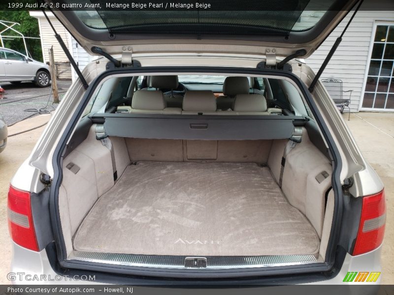  1999 A6 2.8 quattro Avant Trunk