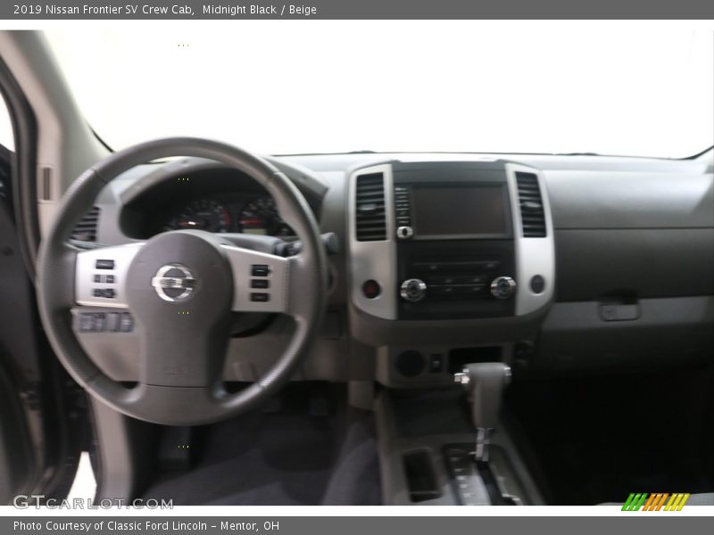 Midnight Black / Beige 2019 Nissan Frontier SV Crew Cab