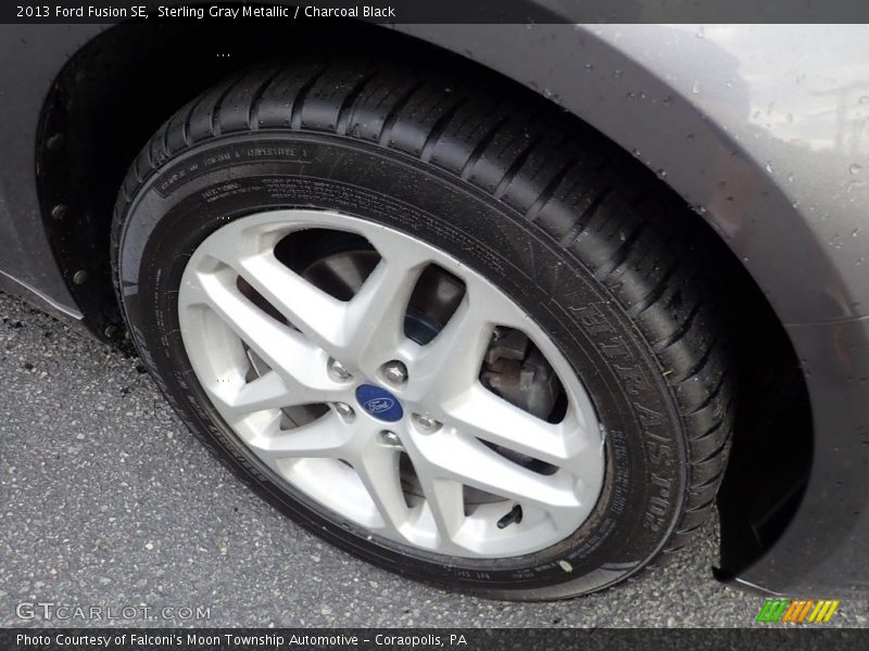 Sterling Gray Metallic / Charcoal Black 2013 Ford Fusion SE