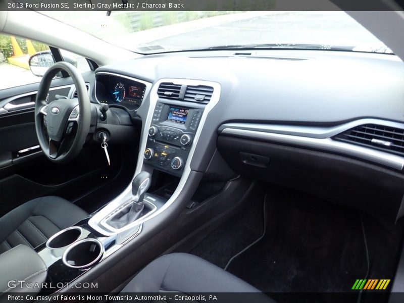 Sterling Gray Metallic / Charcoal Black 2013 Ford Fusion SE
