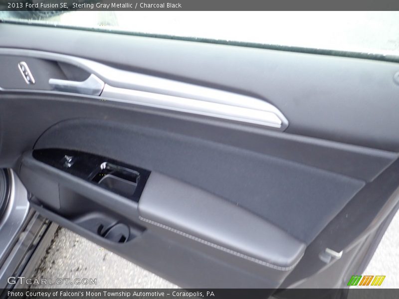 Sterling Gray Metallic / Charcoal Black 2013 Ford Fusion SE