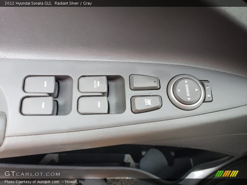 Radiant Silver / Gray 2012 Hyundai Sonata GLS