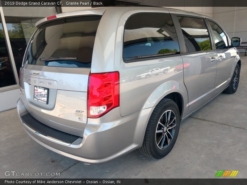 Granite Pearl / Black 2019 Dodge Grand Caravan GT