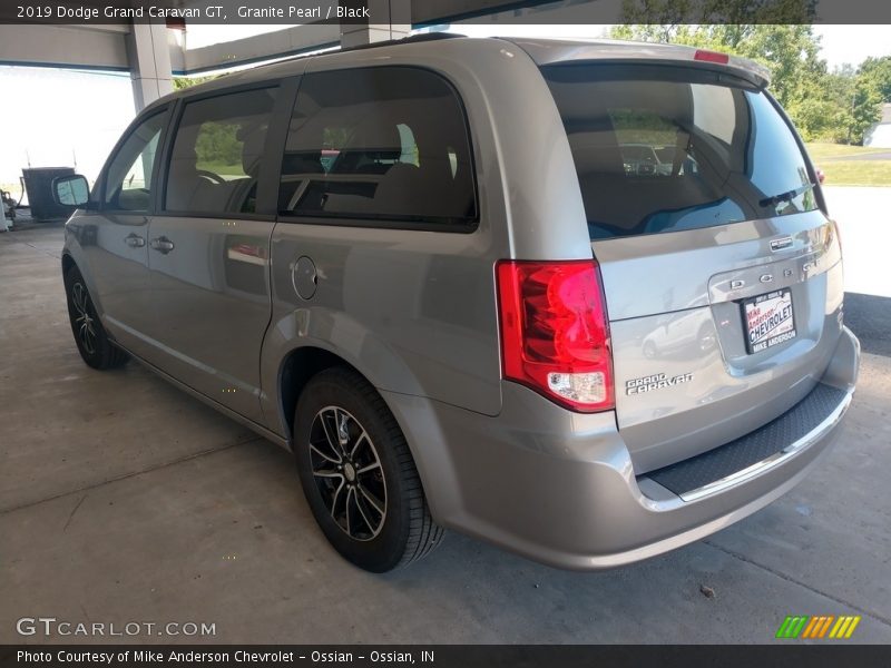 Granite Pearl / Black 2019 Dodge Grand Caravan GT