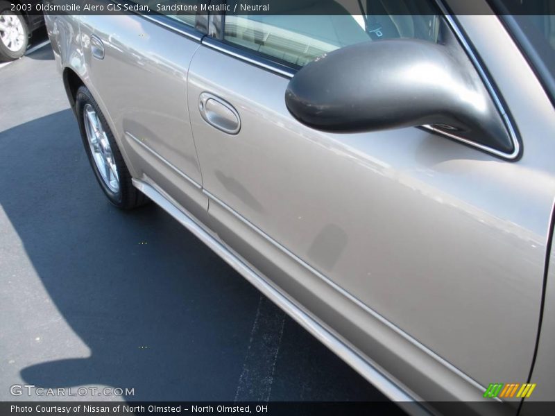Sandstone Metallic / Neutral 2003 Oldsmobile Alero GLS Sedan