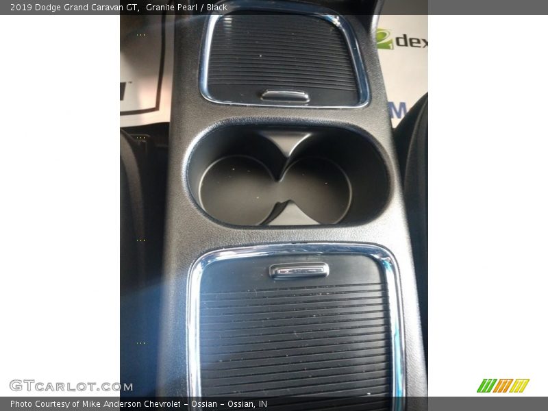 Granite Pearl / Black 2019 Dodge Grand Caravan GT