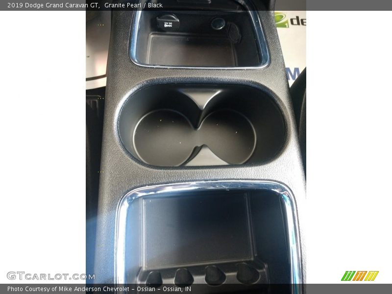 Granite Pearl / Black 2019 Dodge Grand Caravan GT