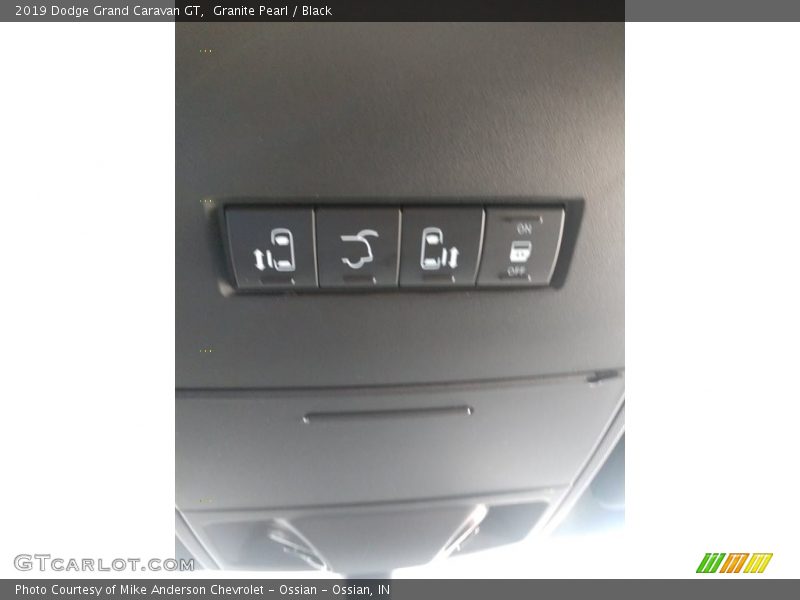 Granite Pearl / Black 2019 Dodge Grand Caravan GT