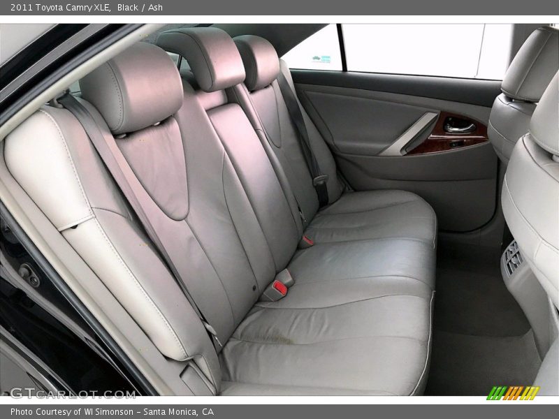 Black / Ash 2011 Toyota Camry XLE