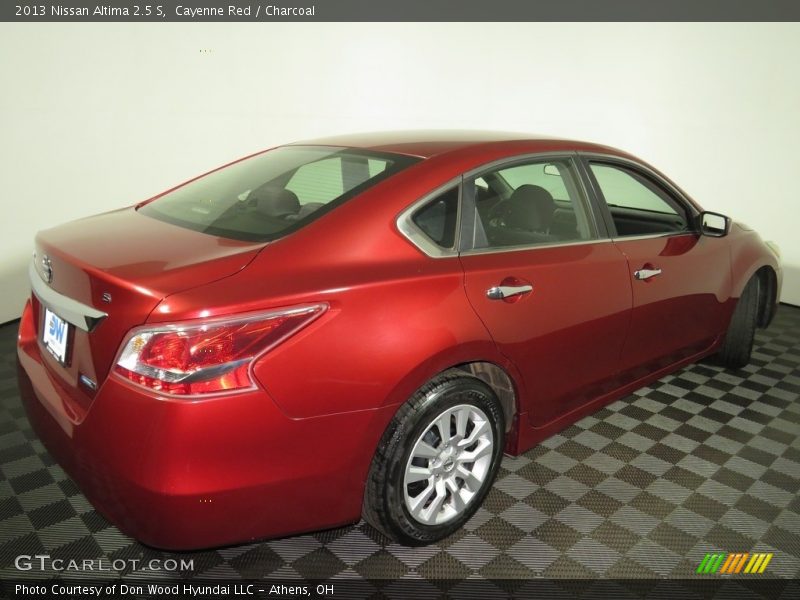 Cayenne Red / Charcoal 2013 Nissan Altima 2.5 S