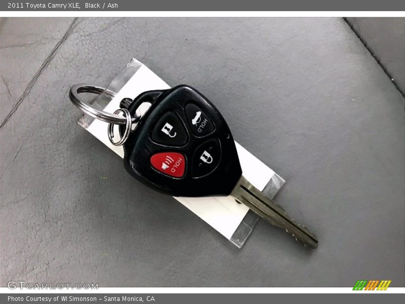 Black / Ash 2011 Toyota Camry XLE