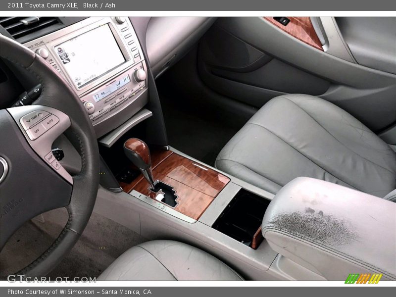 Black / Ash 2011 Toyota Camry XLE