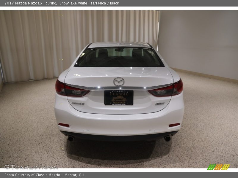 Snowflake White Pearl Mica / Black 2017 Mazda Mazda6 Touring