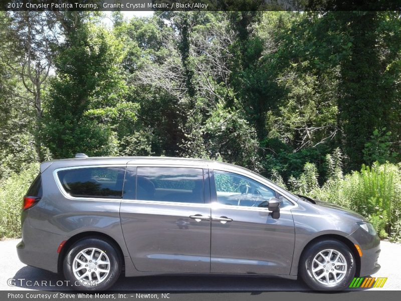 Granite Crystal Metallic / Black/Alloy 2017 Chrysler Pacifica Touring