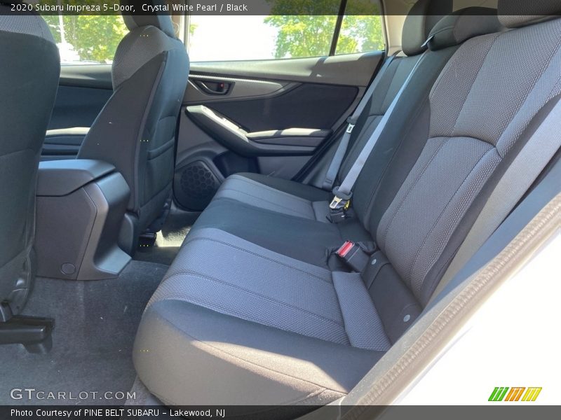 Crystal White Pearl / Black 2020 Subaru Impreza 5-Door