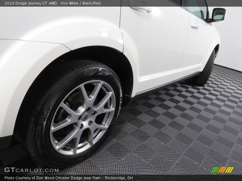 Vice White / Black/Red 2019 Dodge Journey GT AWD