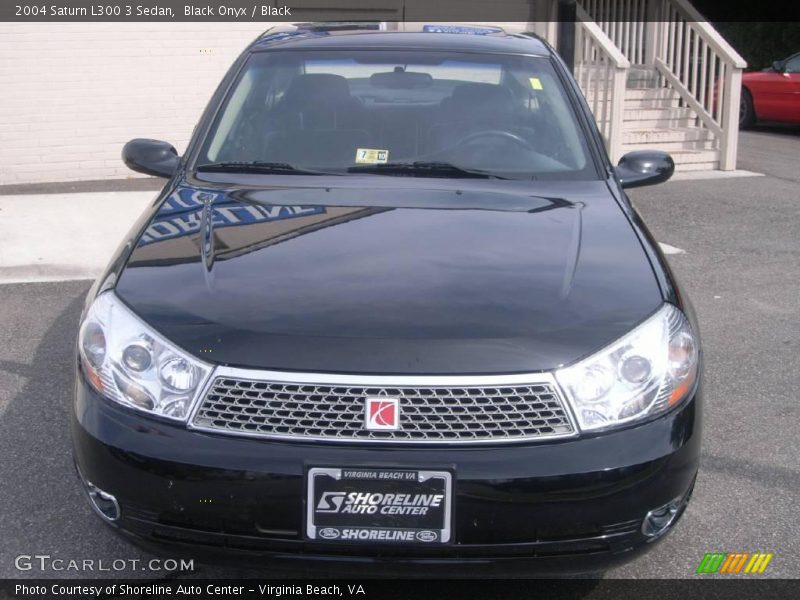 Black Onyx / Black 2004 Saturn L300 3 Sedan