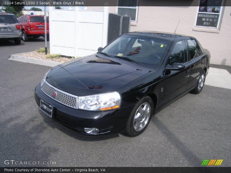 Black Onyx / Black 2004 Saturn L300 3 Sedan