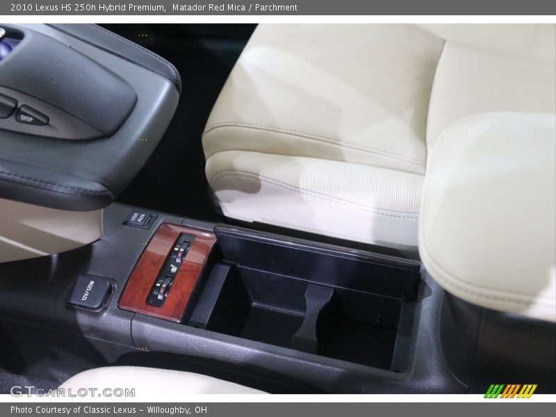 Matador Red Mica / Parchment 2010 Lexus HS 250h Hybrid Premium
