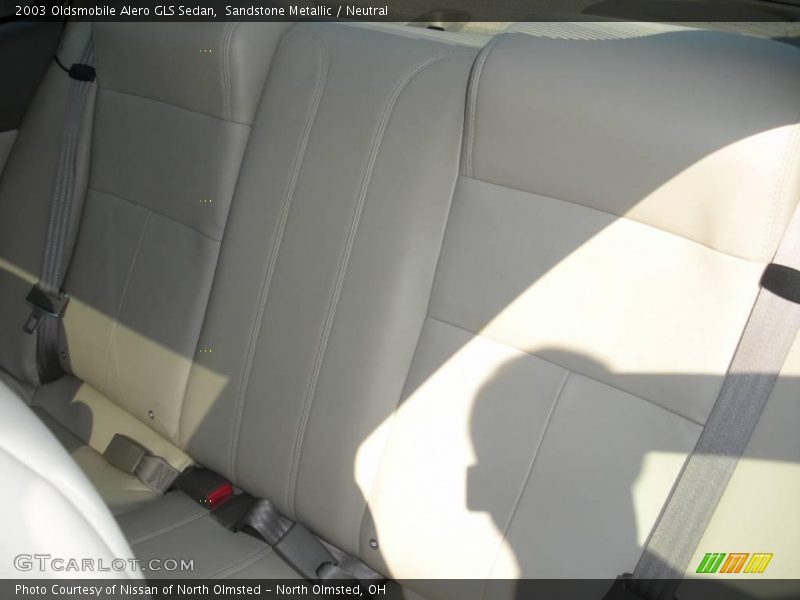Sandstone Metallic / Neutral 2003 Oldsmobile Alero GLS Sedan
