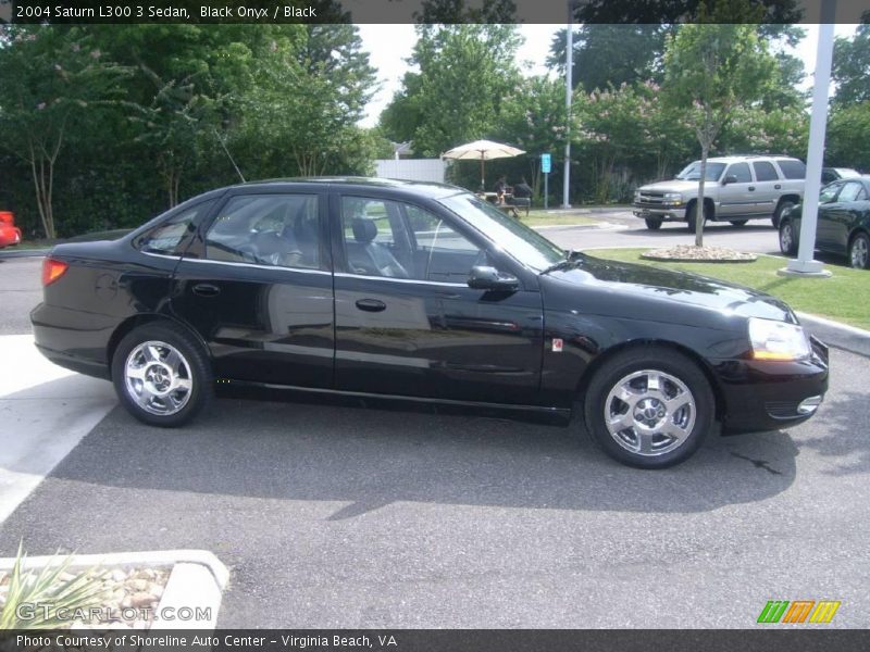 Black Onyx / Black 2004 Saturn L300 3 Sedan