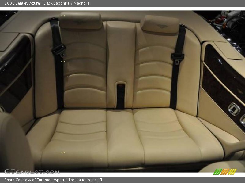 Black Sapphire / Magnolia 2001 Bentley Azure
