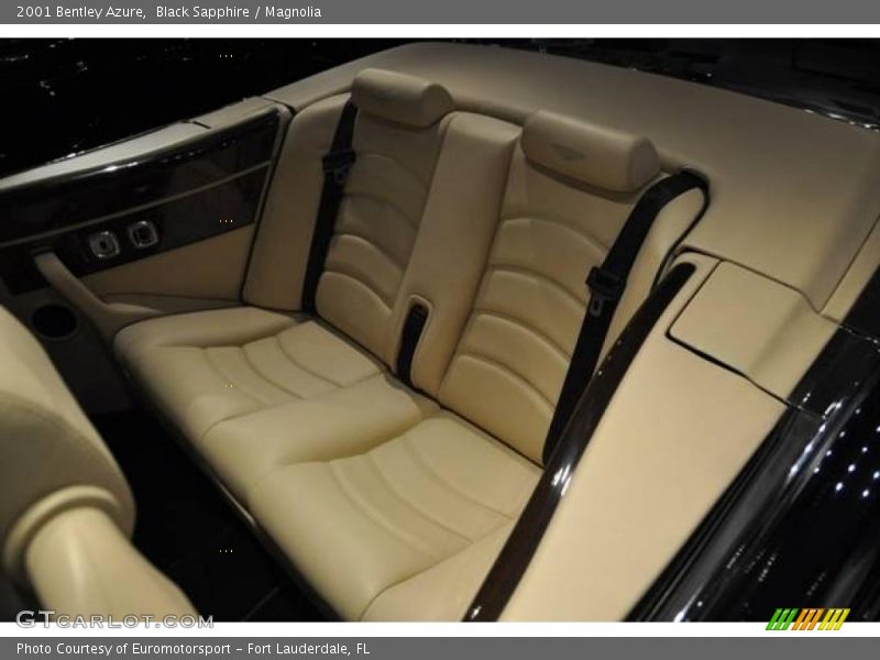 Black Sapphire / Magnolia 2001 Bentley Azure