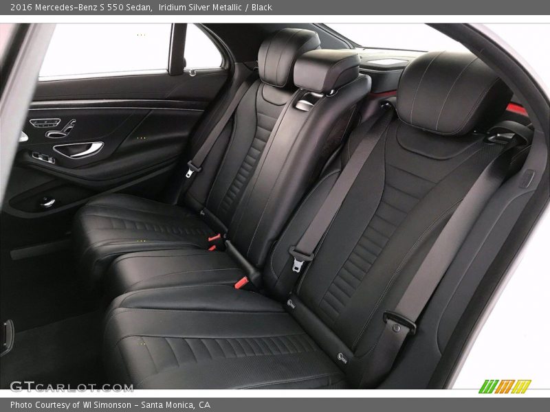 Iridium Silver Metallic / Black 2016 Mercedes-Benz S 550 Sedan