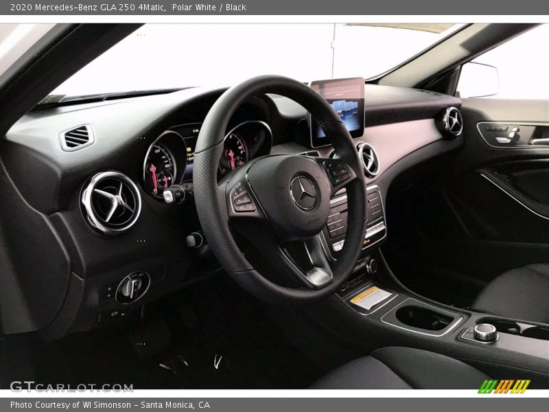 Polar White / Black 2020 Mercedes-Benz GLA 250 4Matic