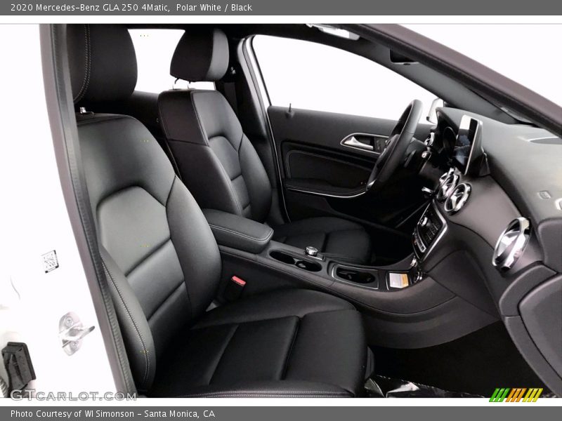 Polar White / Black 2020 Mercedes-Benz GLA 250 4Matic