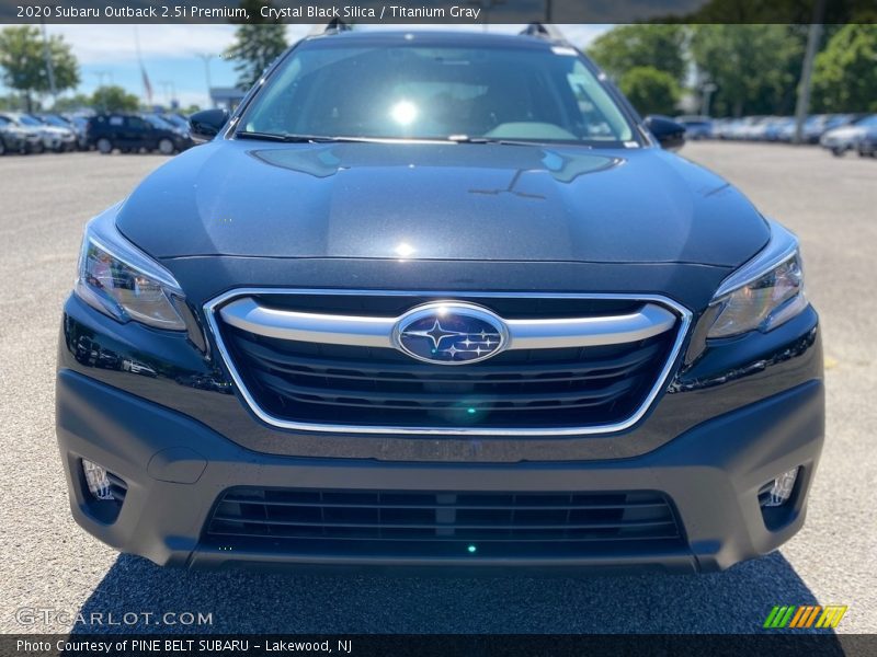 Crystal Black Silica / Titanium Gray 2020 Subaru Outback 2.5i Premium
