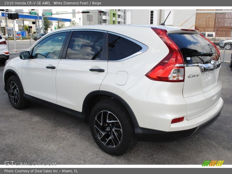 White Diamond Pearl / Beige 2016 Honda CR-V SE AWD
