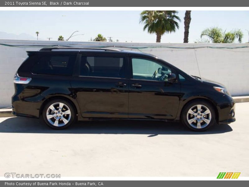 Black / Dark Charcoal 2011 Toyota Sienna SE