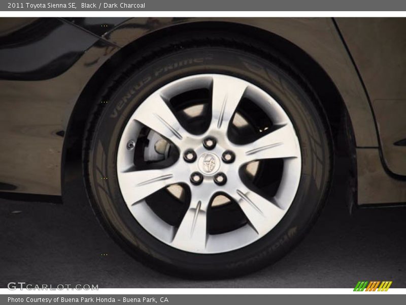 Black / Dark Charcoal 2011 Toyota Sienna SE