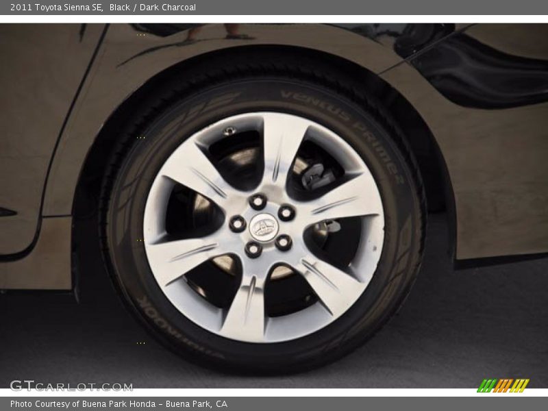 Black / Dark Charcoal 2011 Toyota Sienna SE