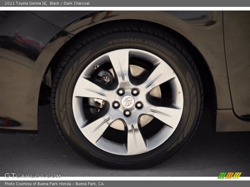 Black / Dark Charcoal 2011 Toyota Sienna SE