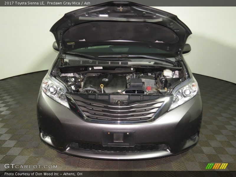 Predawn Gray Mica / Ash 2017 Toyota Sienna LE