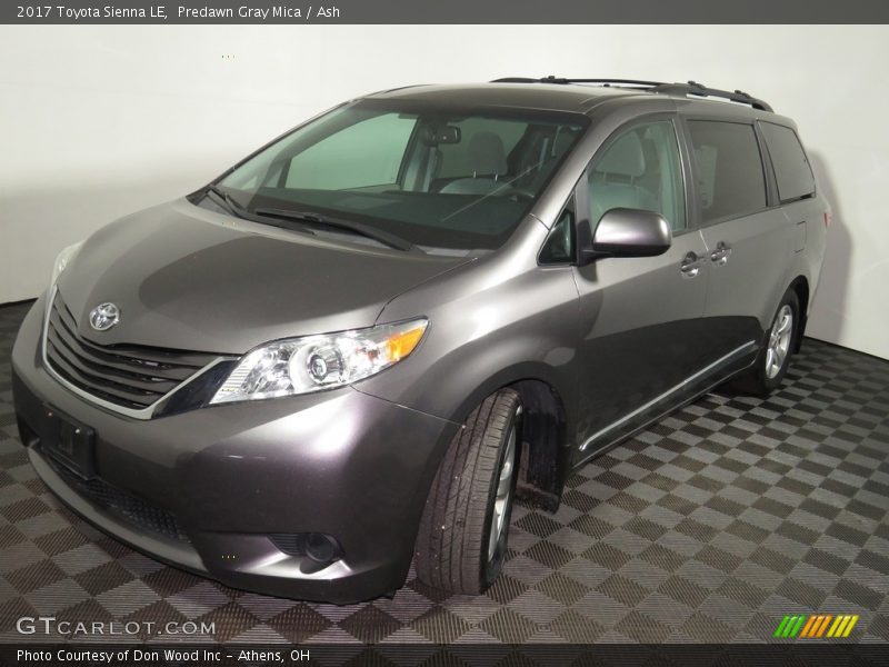 Predawn Gray Mica / Ash 2017 Toyota Sienna LE