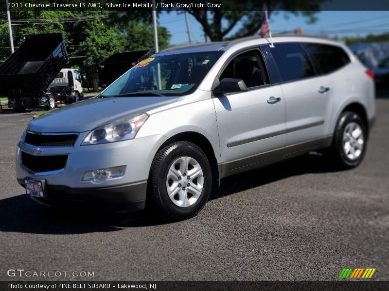 Silver Ice Metallic / Dark Gray/Light Gray 2011 Chevrolet Traverse LS AWD