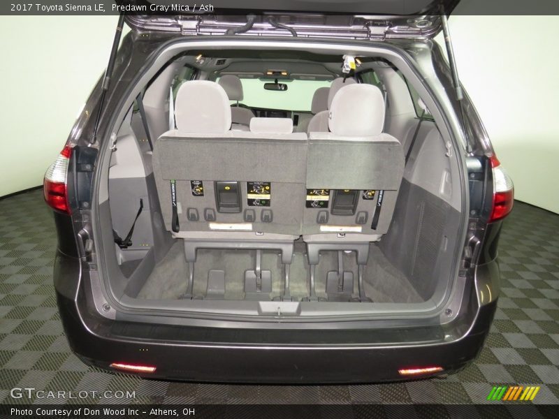 Predawn Gray Mica / Ash 2017 Toyota Sienna LE
